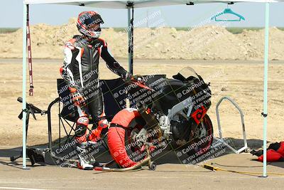 media/Sep-20-2025-TrackDaz (Sat) [[27f0cde673]]/Around the Pits/